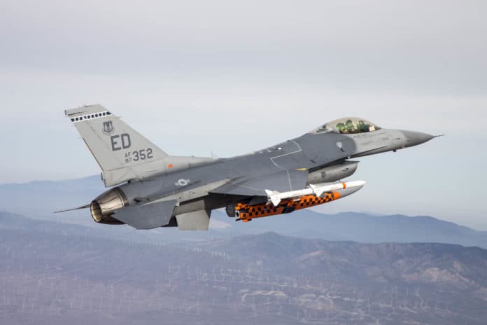 F-16-missile-test-program