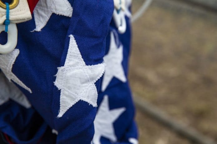 australia-american-flag-history
