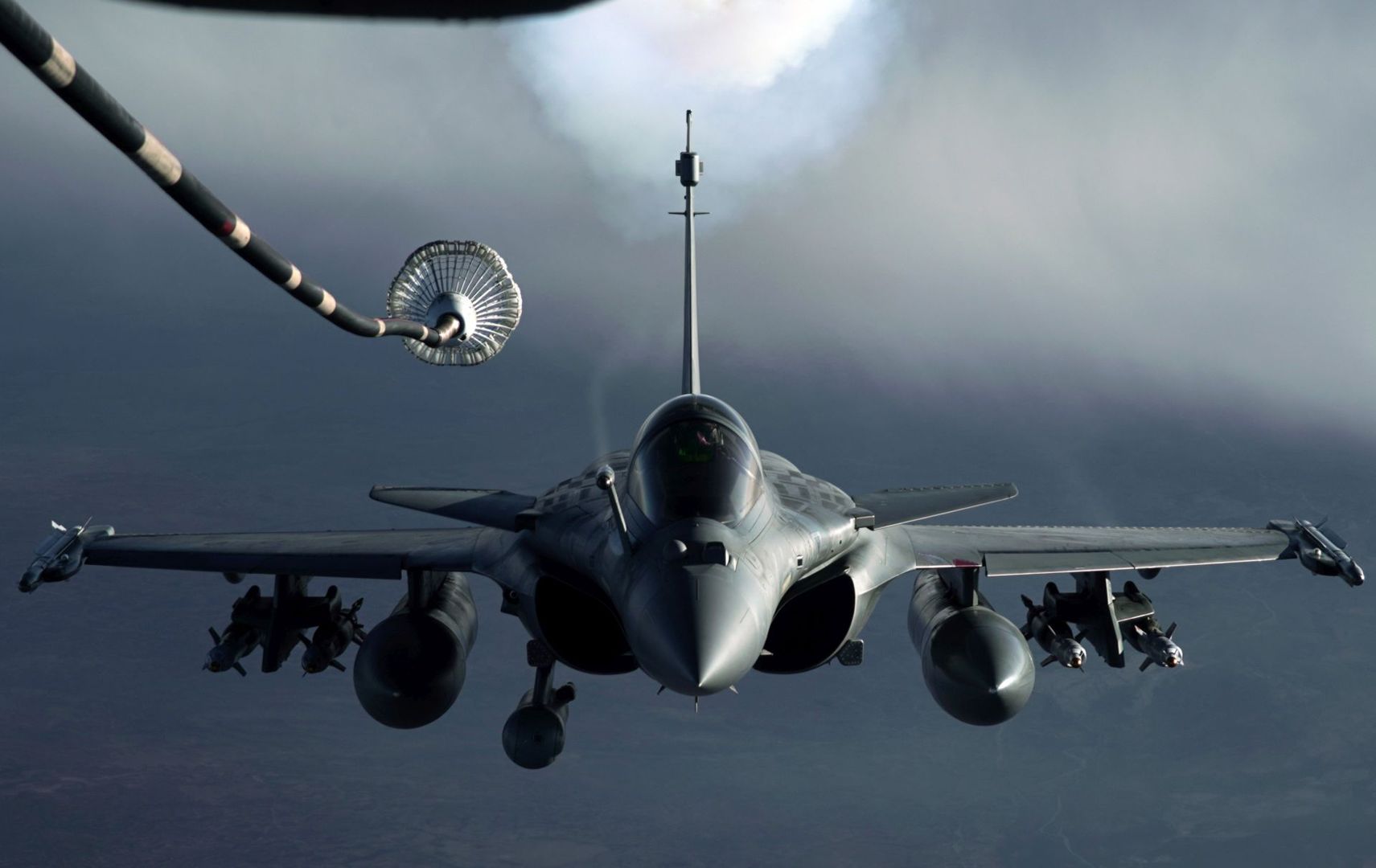 Atos Secures Onboard Connectivity for Dassault Aviation's Rafale “F4  Standard” Aircraft | DefenceTalk