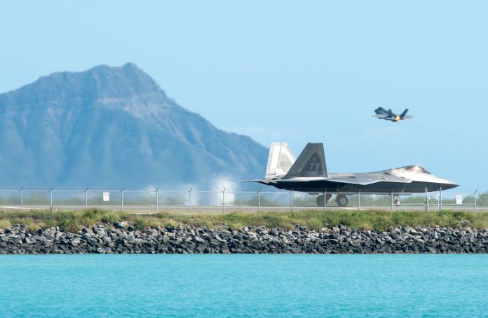 Fifth-gen aircraft unite in Hawaii, take on Alaska ‘Aggressors’
