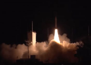 Pentagon successfully tests hypersonic missile