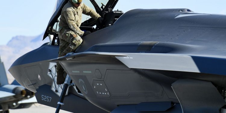 Synergy-centered maintenance key to F-35A reliability, high mission capability rates