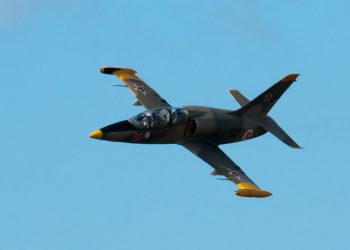 Syrian pilot killed as Turkey downs warplane: monitor