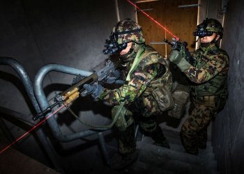 Rheinmetall to supply the Swiss Army with VarioRay LLM laser light modules