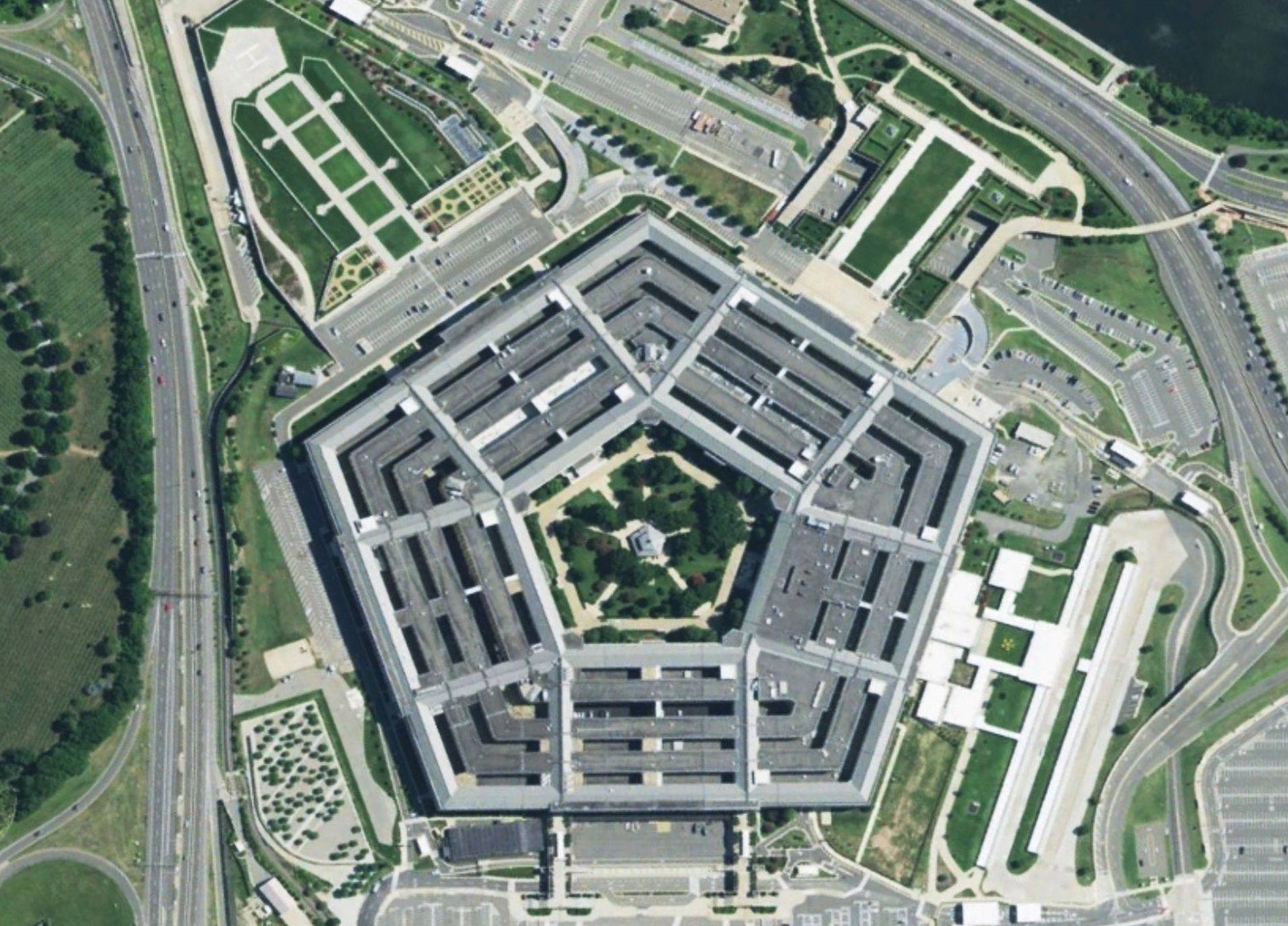 Пентагон это. 22202 Пентагон. Пентагон 2002. Пятиугольник Пентагон. Пентагон (здание).