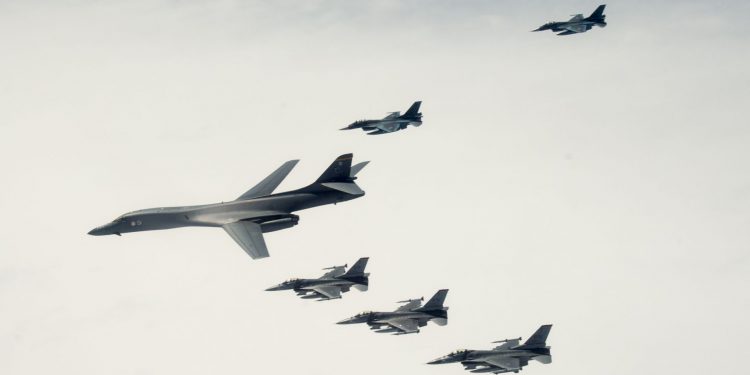 US, Japan Bomber-fighter Integration Demonstrates Dynamic Force Employment