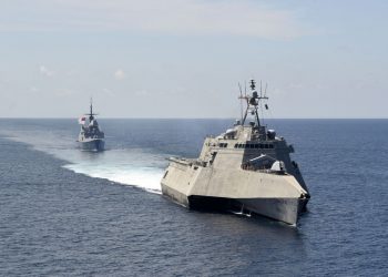 US, Singapore Navies Conduct Joint Exercise in South China Sea