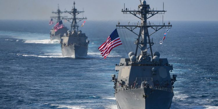 US Navy ships in Barents Sea near Russia, 1st time since 1980s