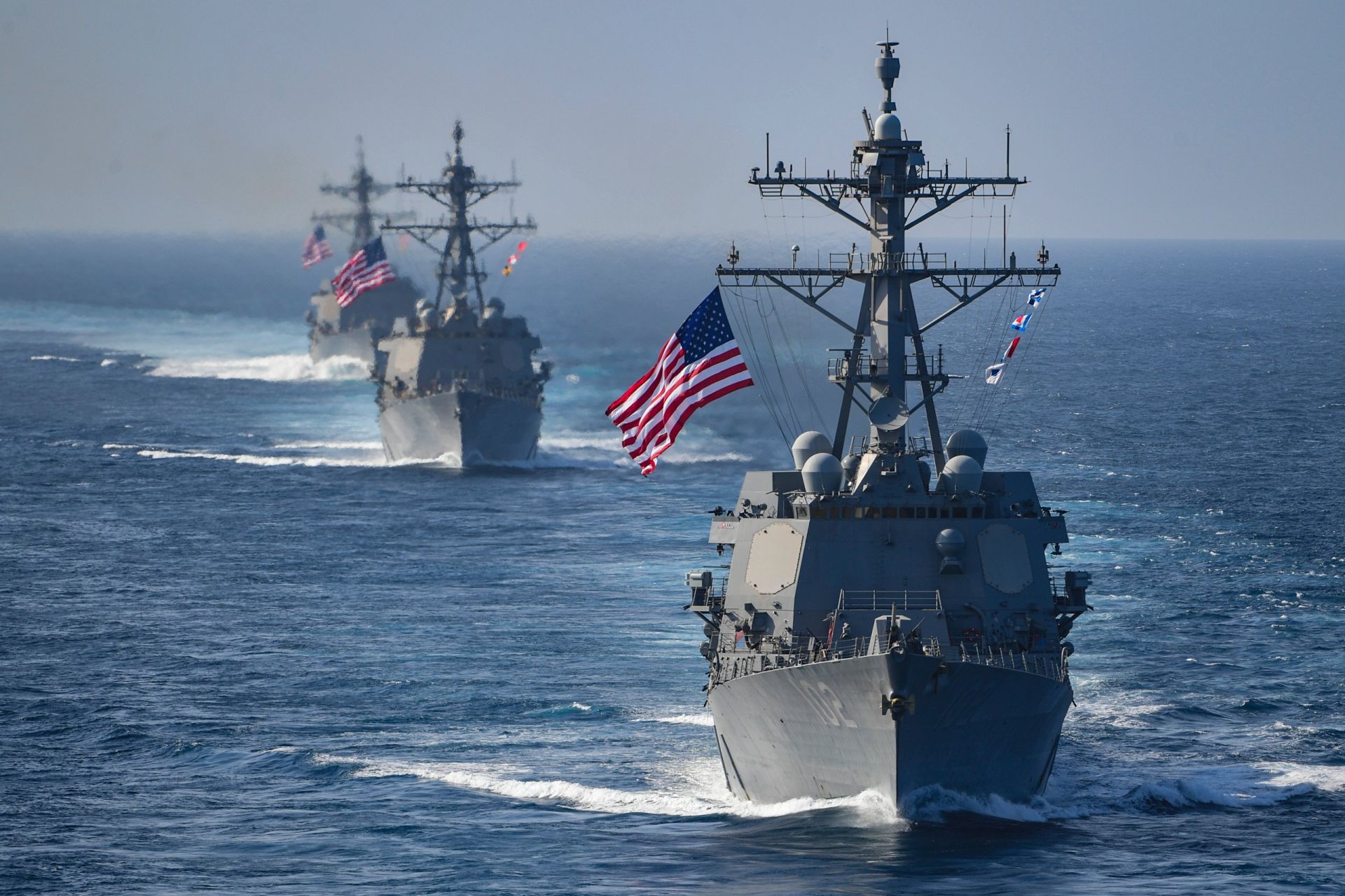 US Navy ships in Barents Sea near Russia, 1st time since 1980s