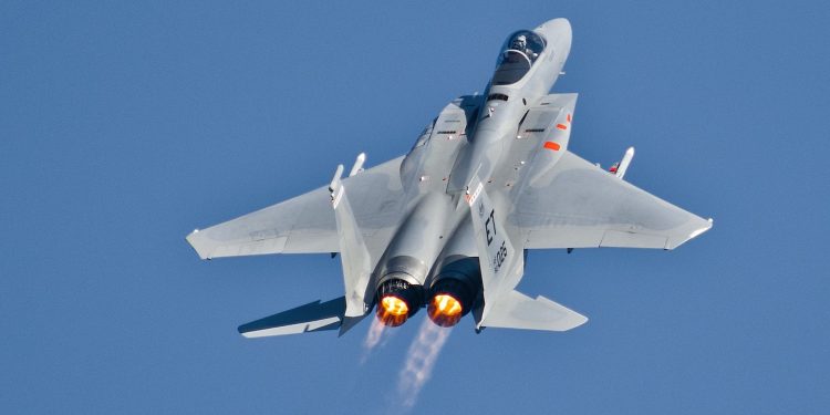 UK searches for US F-15 Fighter Jet pilot missing in North Sea
