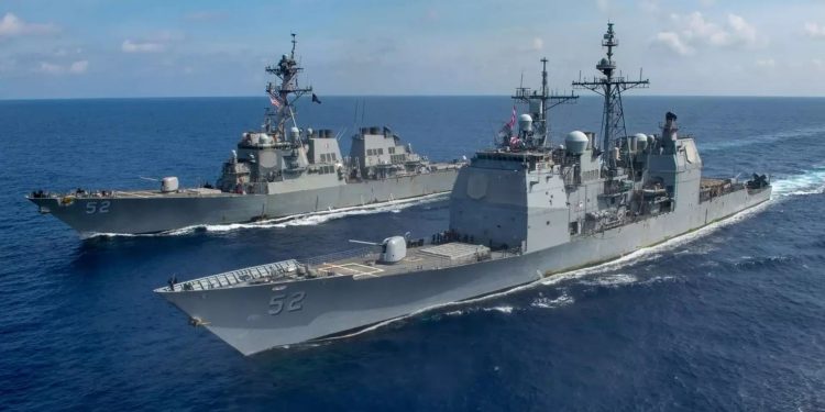 PLA’s Upgraded Type 052D Destroyer Makes Training Debut in E. China Sea