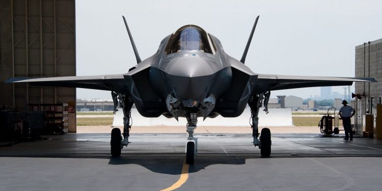 Depot Returns 1st F-35 to Receive Modification Returned to Fleet