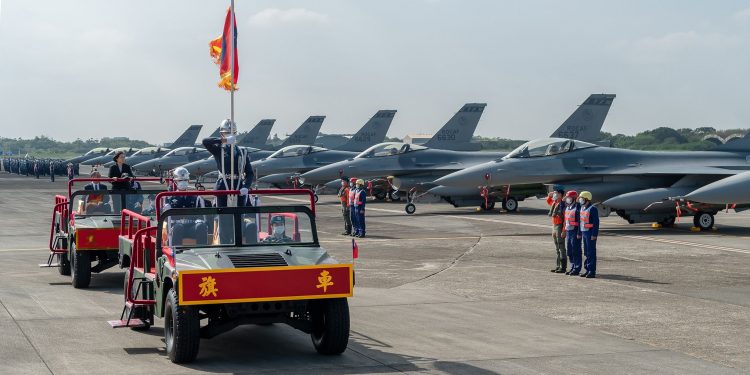 Taiwan grounds F-16 fighters as search continues for downed jet