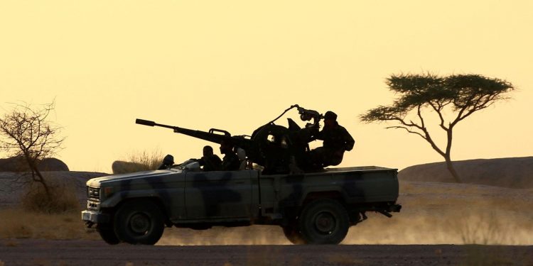 Morocco creates new military zone along Algeria border