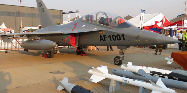 UAE defence ministry says to buy Chinese aircraft