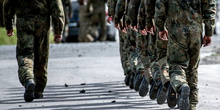 German army ‘limited’ in Russia response, says commander