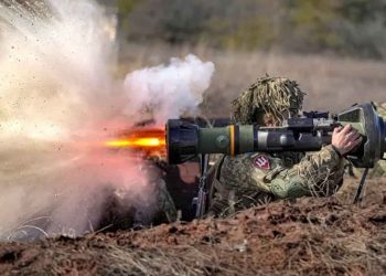 EU ministers to discuss helping Ukraine with weapons, supplies