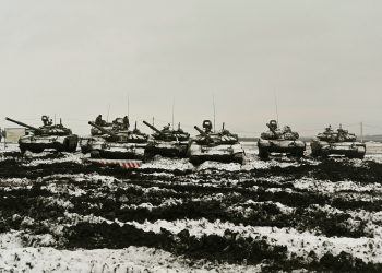 Ukraine says will meet Russia as Putin puts nuclear defences on alert