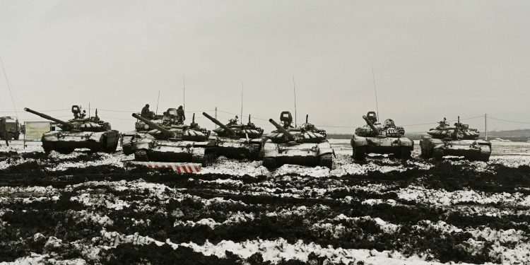 Ukraine says will meet Russia as Putin puts nuclear defences on alert