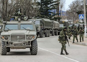 Russia announces new military withdrawal from Crimea