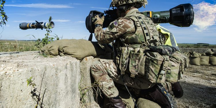 UK readies more missiles for Ukraine to resist Russians