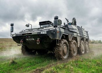 British Army to Get Another 100 Boxer Wheeled Armored Vehicles