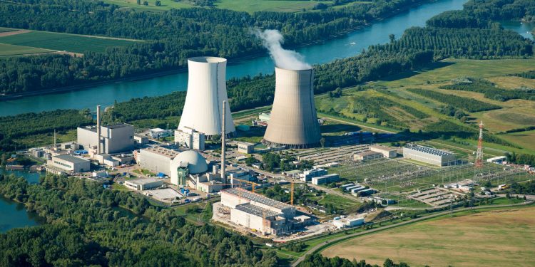Germany puts two nuclear plants on standby in energy U-turn