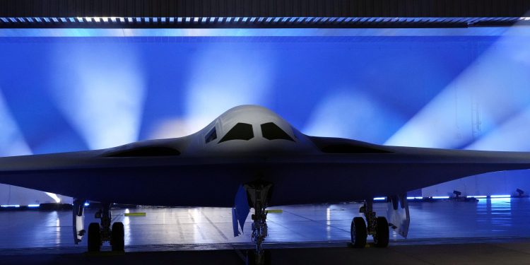 US unveils high-tech B-21 stealth bomber