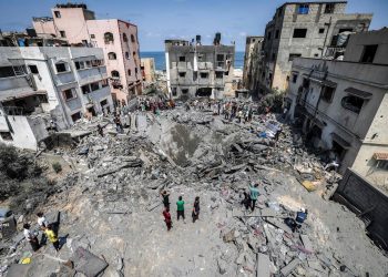 Israel, Gaza militants trade missiles after deadly West Bank raid