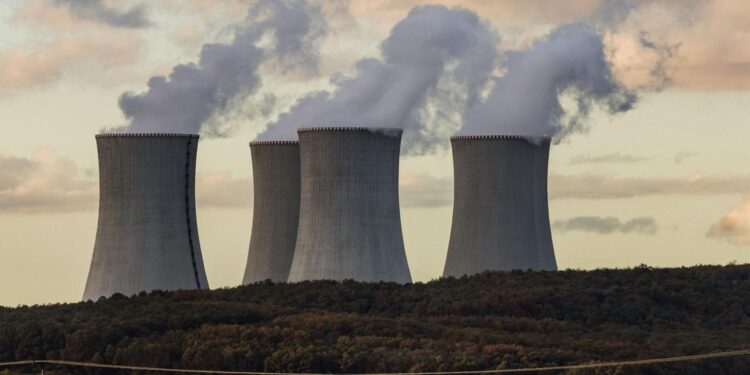 Kazakhstan approve plan for first nuclear power plant